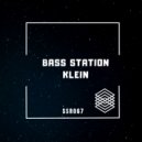 Bass Station - Klein