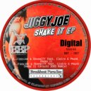JiggyJoe & Skeewiff & Claire G Phunk & Ursula 1000 - Shake It (feat. Claire G Phunk)