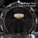 Motoe Haus, BiBi Blu - Space Town (feat. BiBi Blu)