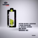 Victor Oliver & Vicentini & Mark Macklure & Michael Lacroix - Not Ready